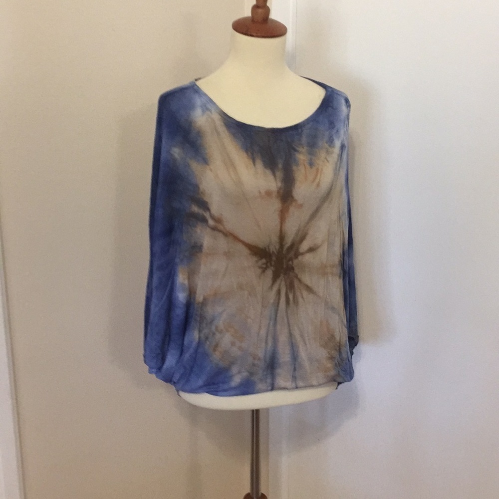 S LOVE TANJANE‎ Top E05 3764